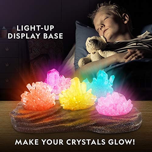 NATIONAL GEOGRAPHIC Mega Crystal Growing Kit, Grow 8 Crystals with Light-Up Stand